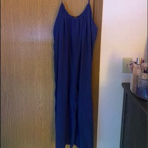 This is a navy blue jumpsuit Size Large